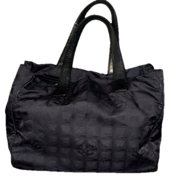 CHANEL TRAVEL LINE TOTE BAG - Picture 2 of 12